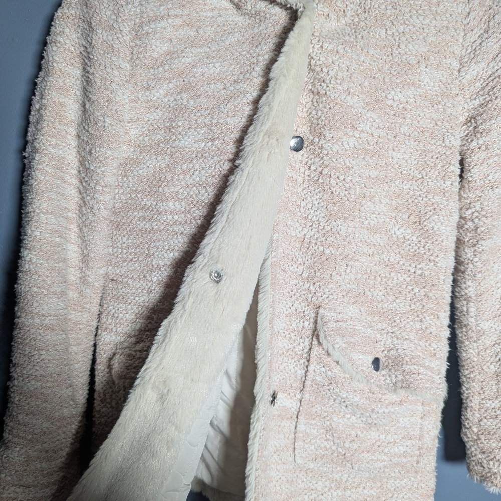 Dex Women's Cream Teddy Jacket with Hood - Picture 5 of 9